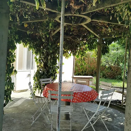 Authentique Gite 1950 Poitiers Futuroscope Aquascope, 1A9Prsn, 3 Pkg, 3 Etoiles A 6Prsn Et 3 Appoints Eco-Responsable *