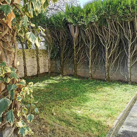 Authentique Gite 1950 Poitiers Futuroscope Aquascope, 1A9Prsn, 3 Pkg, 3 Etoiles A 6Prsn Et 3 Appoints Eco-Responsable Holiday home *