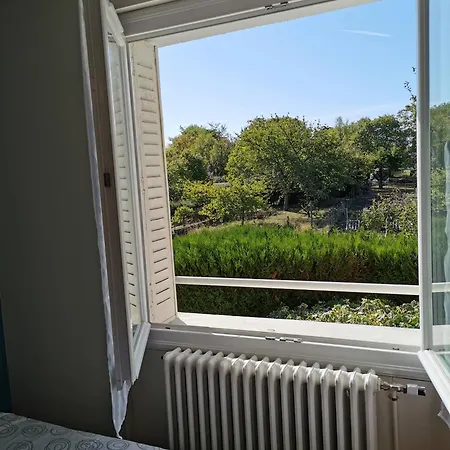 Authentique Gite 1950 Poitiers Futuroscope Aquascope, 1A9Prsn, 3 Pkg, 3 Etoiles A 6Prsn Et 3 Appoints Eco-Responsable Holiday home