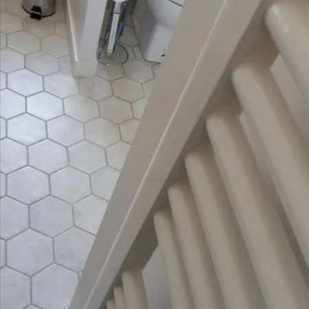 Holiday home Authentique Gite 1950 Poitiers Futuroscope Aquascope, 1A9Prsn, 3 Pkg, 3 Etoiles A 6Prsn Et 3 Appoints Eco-Responsable *