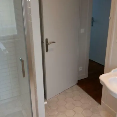 Authentique Gite 1950 Poitiers Futuroscope Aquascope, 1A9Prsn, 3 Pkg, 3 Etoiles A 6Prsn Et 3 Appoints Eco-Responsable *