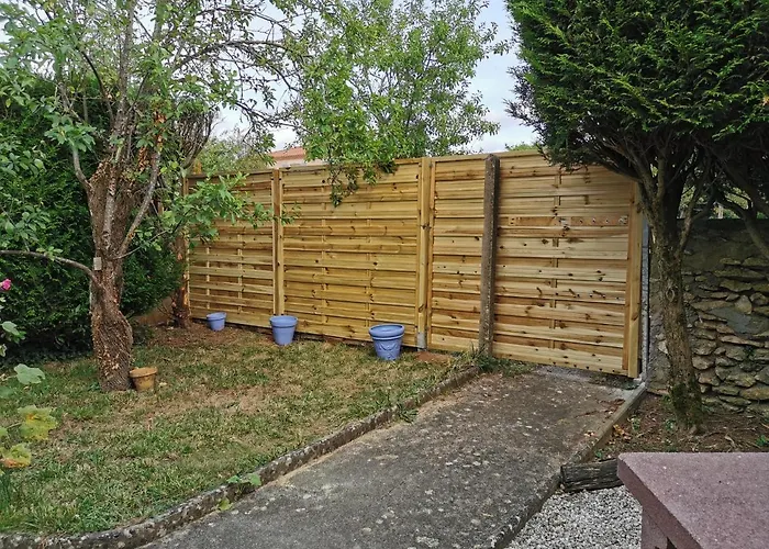 Ferienhaus Authentique Gite 1950 Poitiers Futuroscope Aquascope, 1A9Prsn, 3 Pkg, 3 Etoiles A 6Prsn Et 3 Appoints Eco-Responsable *