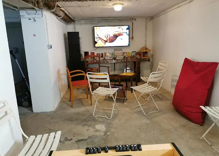 Authentique Gite 1950 Poitiers Futuroscope Aquascope, 1A9Prsn, 3 Pkg, 3 Etoiles A 6Prsn Et 3 Appoints Eco-Responsable Poitiers