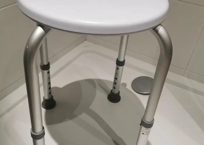 Authentique Gite 1950 Poitiers Futuroscope Aquascope, 1A9Prsn, 3 Pkg, 3 Etoiles A 6Prsn Et 3 Appoints Eco-Responsable