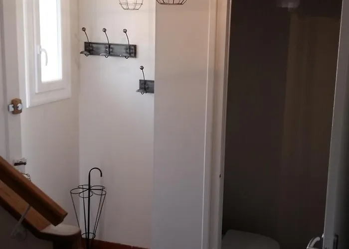 Authentique Gite 1950 Poitiers Futuroscope Aquascope, 1A9Prsn, 3 Pkg, 3 Etoiles A 6Prsn Et 3 Appoints Eco-Responsable * Poitiers