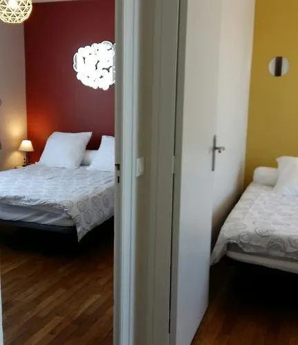 Authentique Gite 1950 Poitiers Futuroscope Aquascope, 1A9Prsn, 3 Pkg, 3 Etoiles A 6Prsn Et 3 Appoints Eco-Responsable