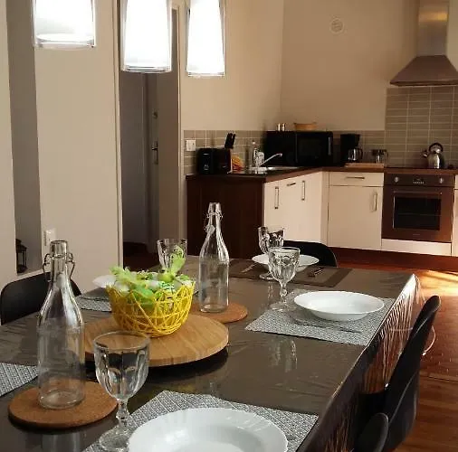 Authentique Gite 1950 Poitiers Futuroscope Aquascope, 1A9Prsn, 3 Pkg, 3 Etoiles A 6Prsn Et 3 Appoints Eco-Responsable *